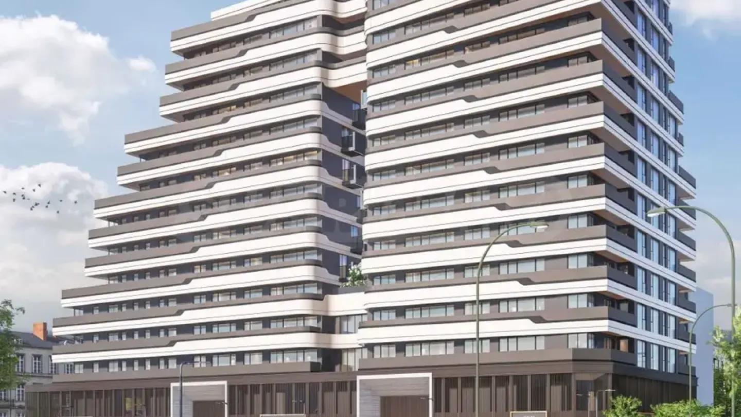 Spacious 2-Bedroom Apartment - Sofia Mall Views - Image 3