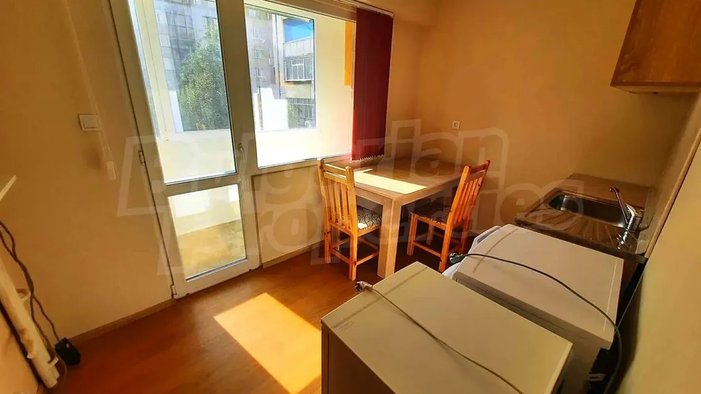 Stylish 1-Bedroom Apartment Near Park in Burgas, Bulgaria - €108,000 - Image 4