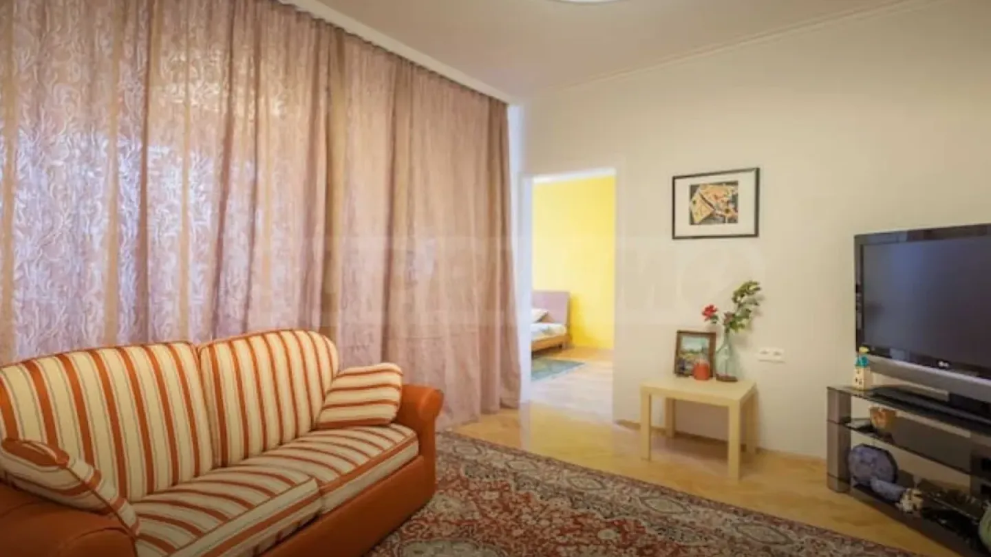 South Park View, 2 Bed Apartment - Sofia - Image 5