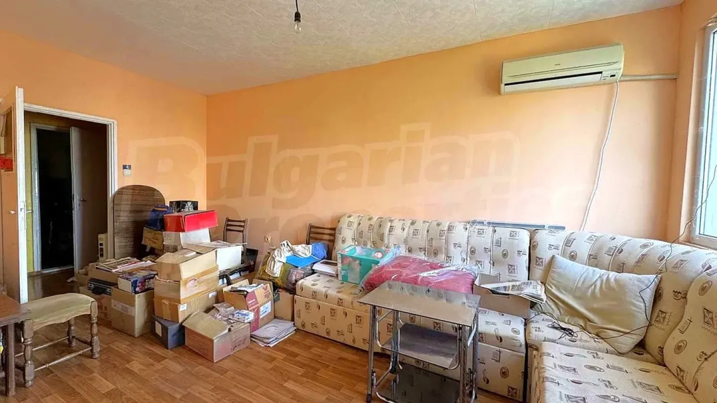 Stylish Studio Apartment in Stara Zagora, Near Key Amenities - Image 5