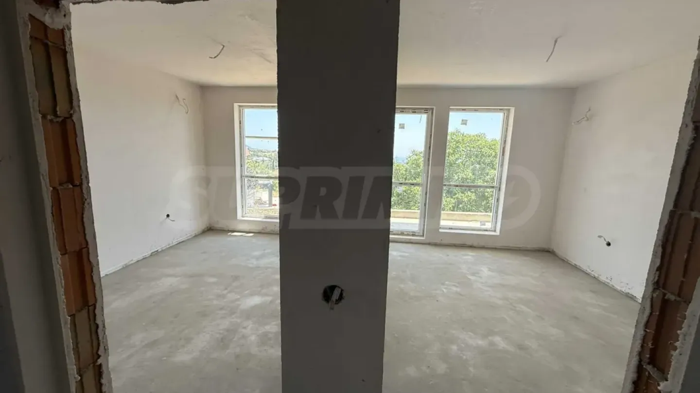 Spacious Seafront Apartment - Varna, Bulgaria, 110m2 - Image 4