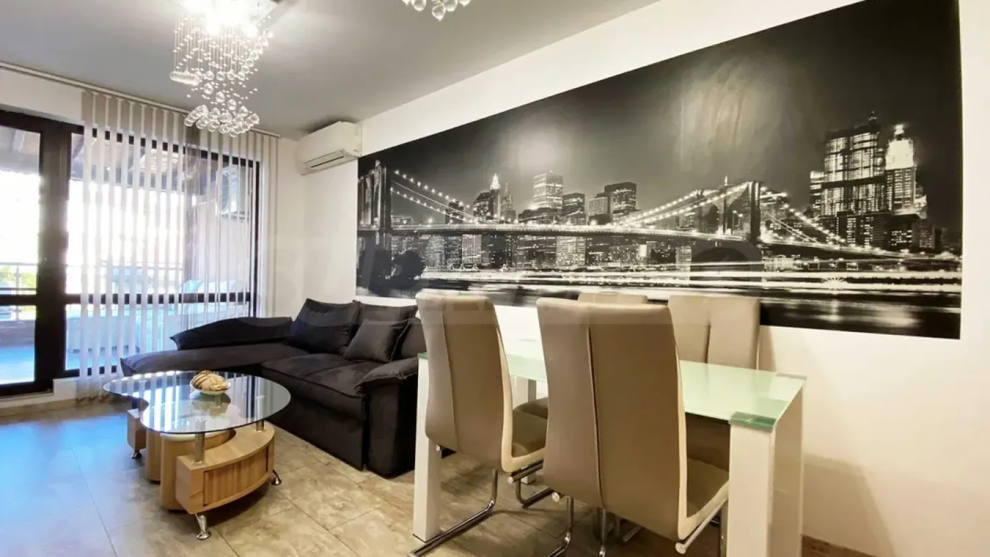 Spacious Fully Furnished 3-Bedroom Apartment in Central Plovdiv - Image 1