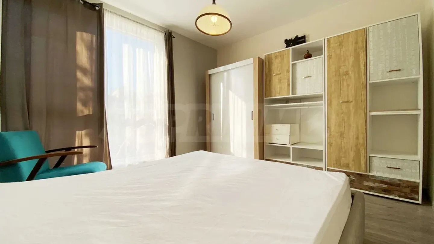 Stylish Two-Bedroom Apartment Near Bunardzhik Park, Plovdiv - Image 5