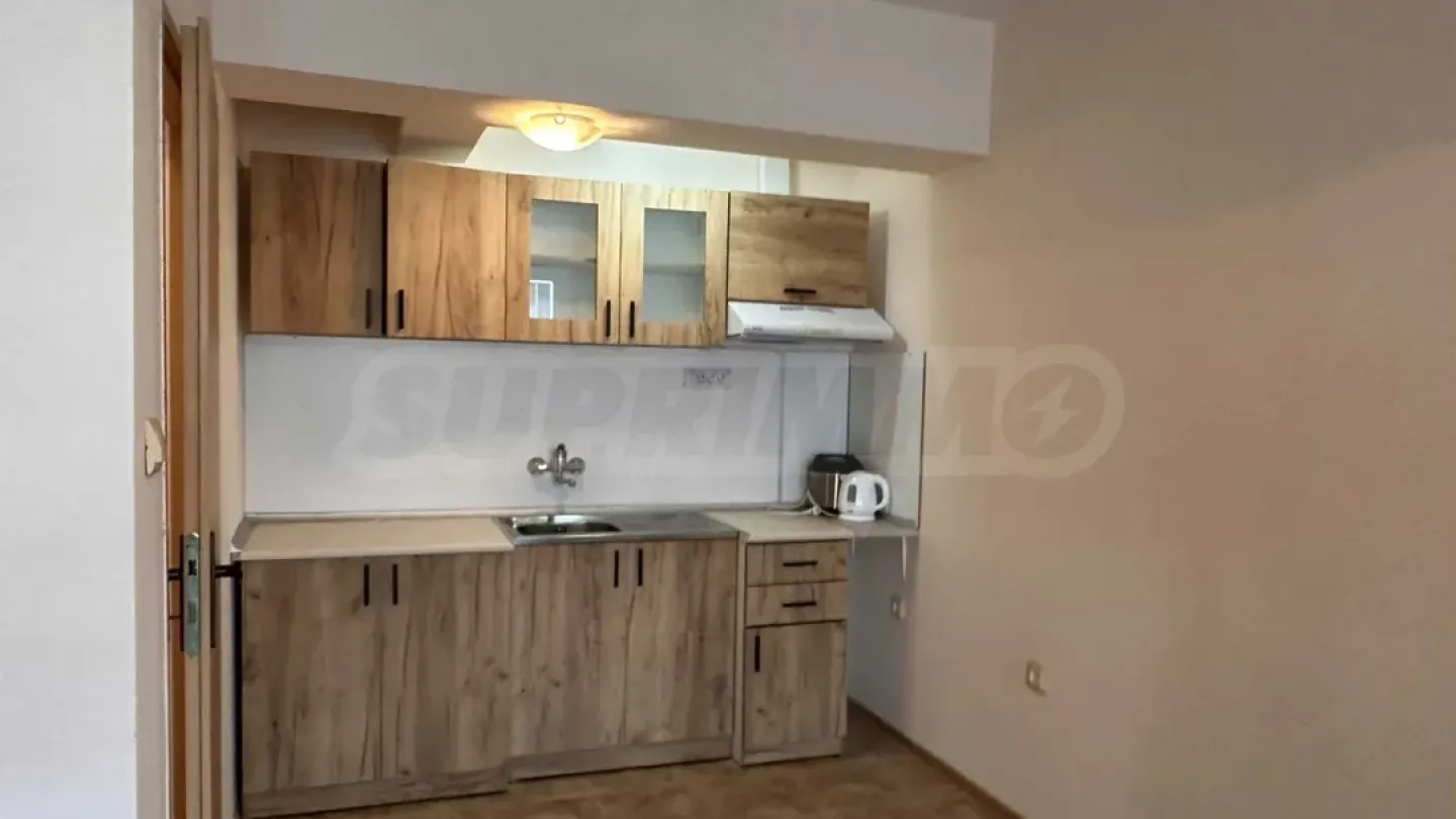 Stylish Varna Apartment – Fully Furnished, Prime Location - Image 1