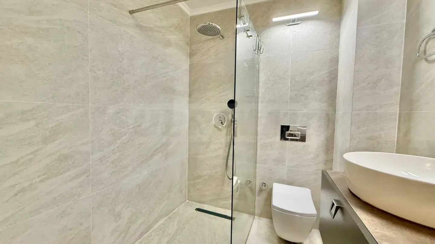 Stylish 2-Bedroom Apartment Near South Park, Sofia - Image 2