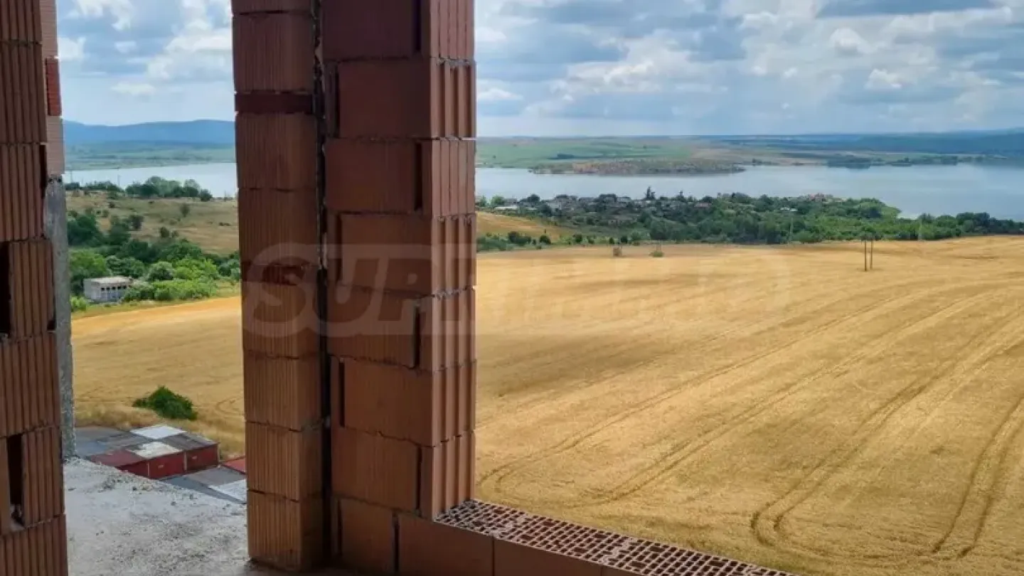 Spacious New Apartment with Lake Views in Burgas - Image 1