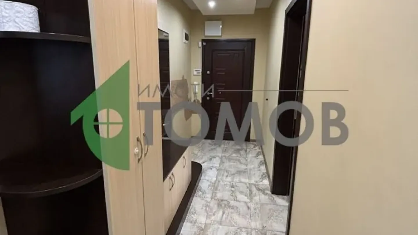 Spacious Fully Furnished Three-Bedroom Apartment in Stara Zagora - Image 3