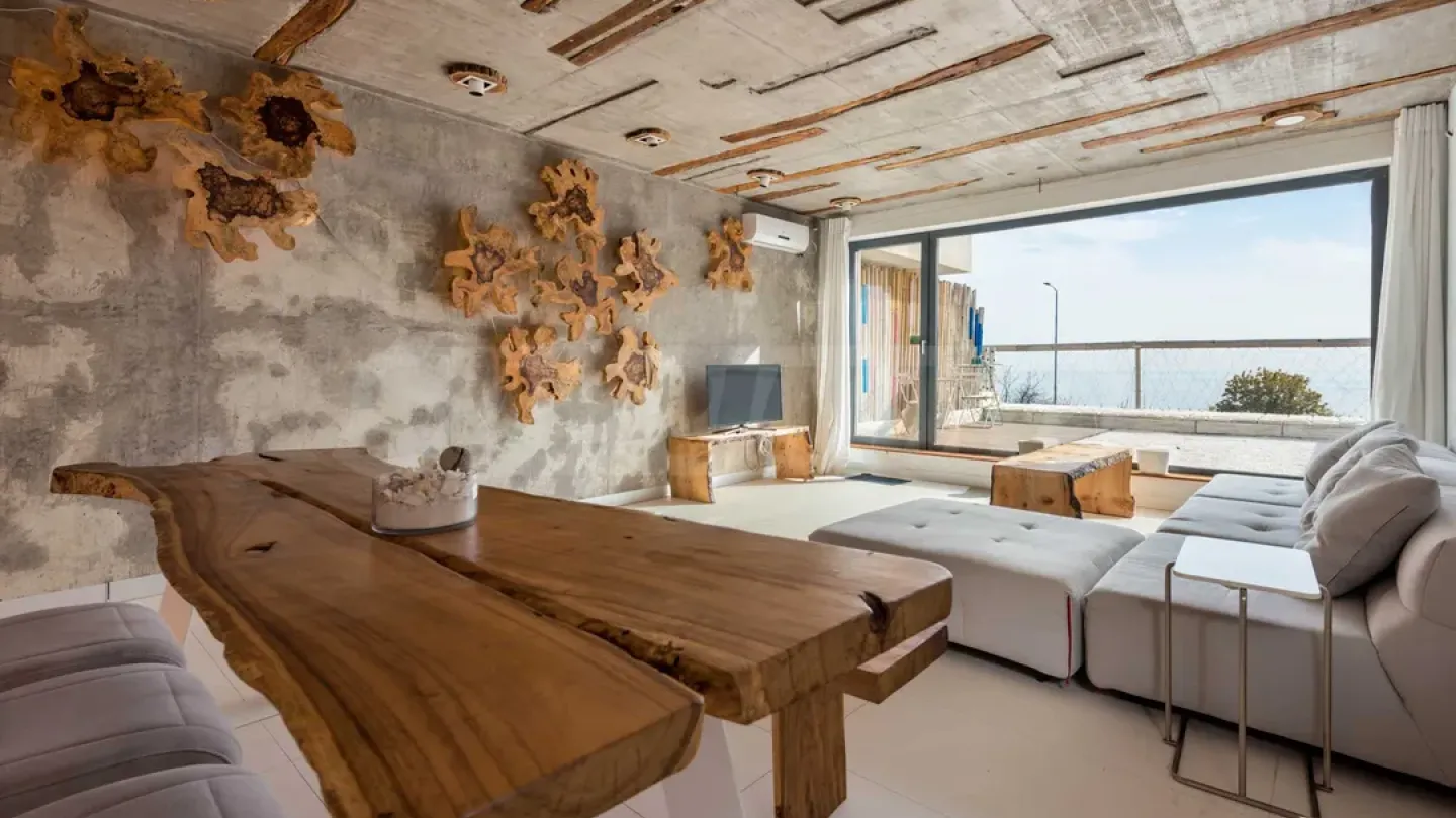 Smart Apartment in Varna with Sea View - Image 5