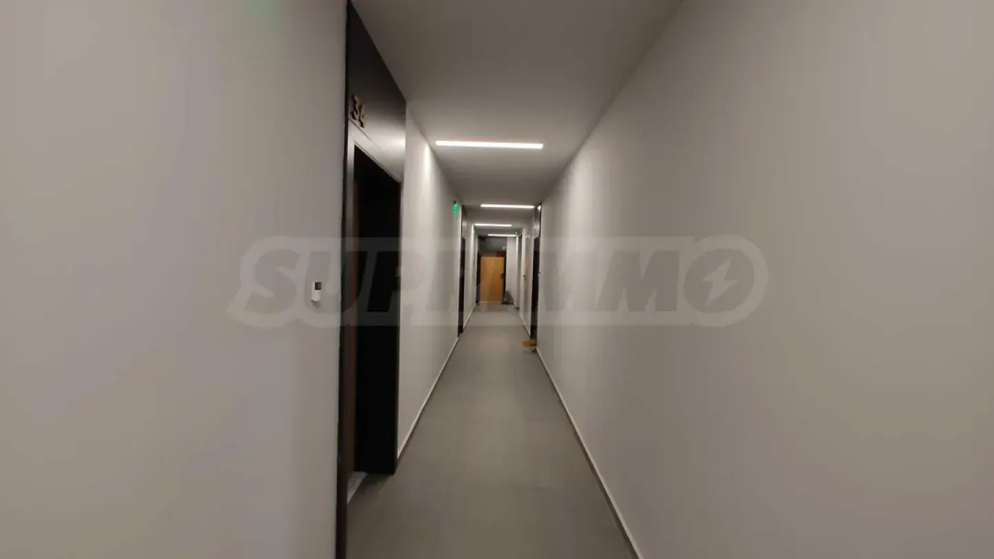 Spacious 3-Bedroom Apartment in Reina Sofia, Bulgaria - Image 5