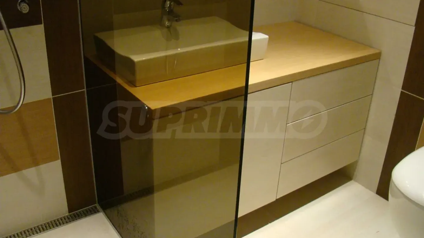 Spacious 2-Bedroom Apartment - Student City, Sofia - Image 5