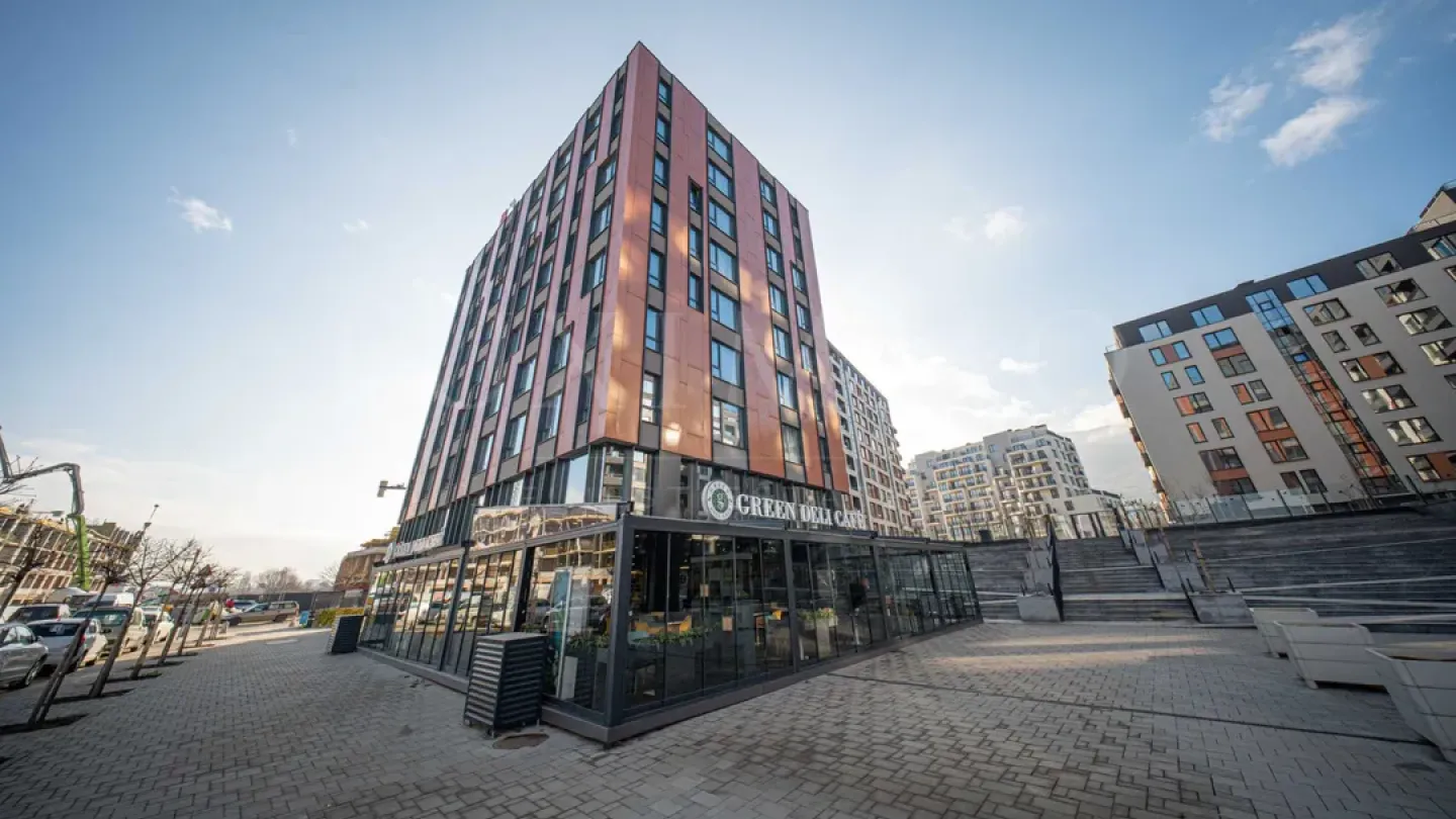 Spacious, Fully Furnished 2-Bedroom Apartment in Sofia's Mona 3 - Image 3