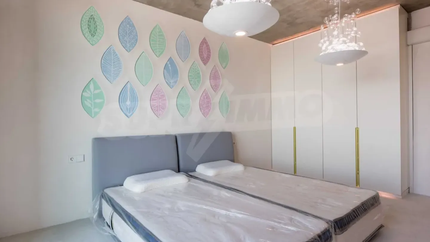 Luxury 3BR Apartment - Sea View, Varna - Image 5