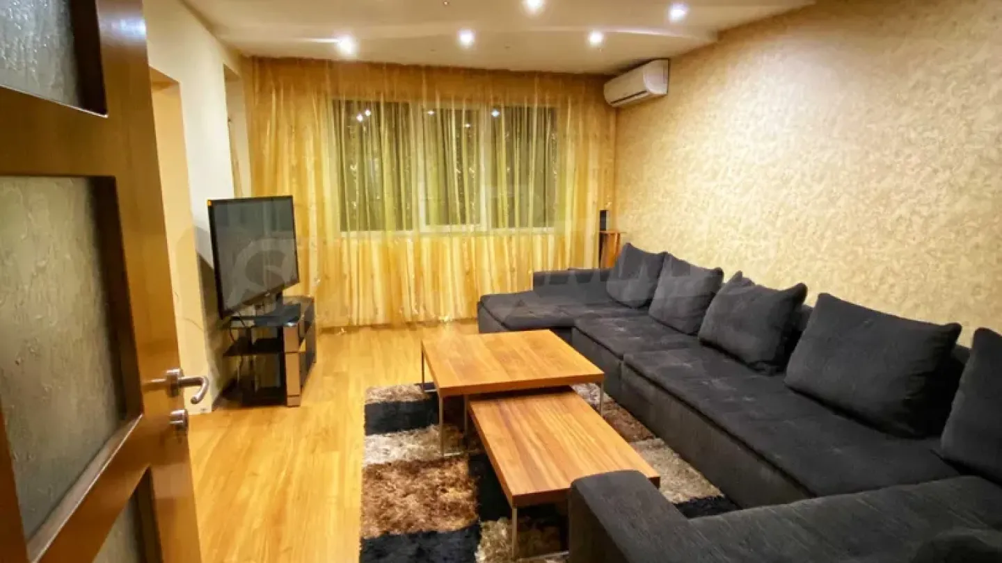 Spacious 3-Bedroom Apartment Near Plovdiv Hills - Fully Furnished - Image 2