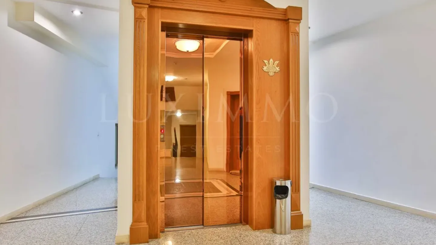 Stylish One-Bedroom Apartment in Briz District, Varna – Fully Furnished - Image 1