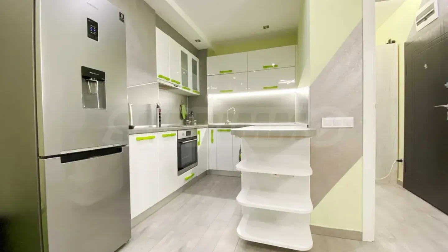 Spacious, Modern 3BR Apartment with Garage - Plovdiv - Image 5