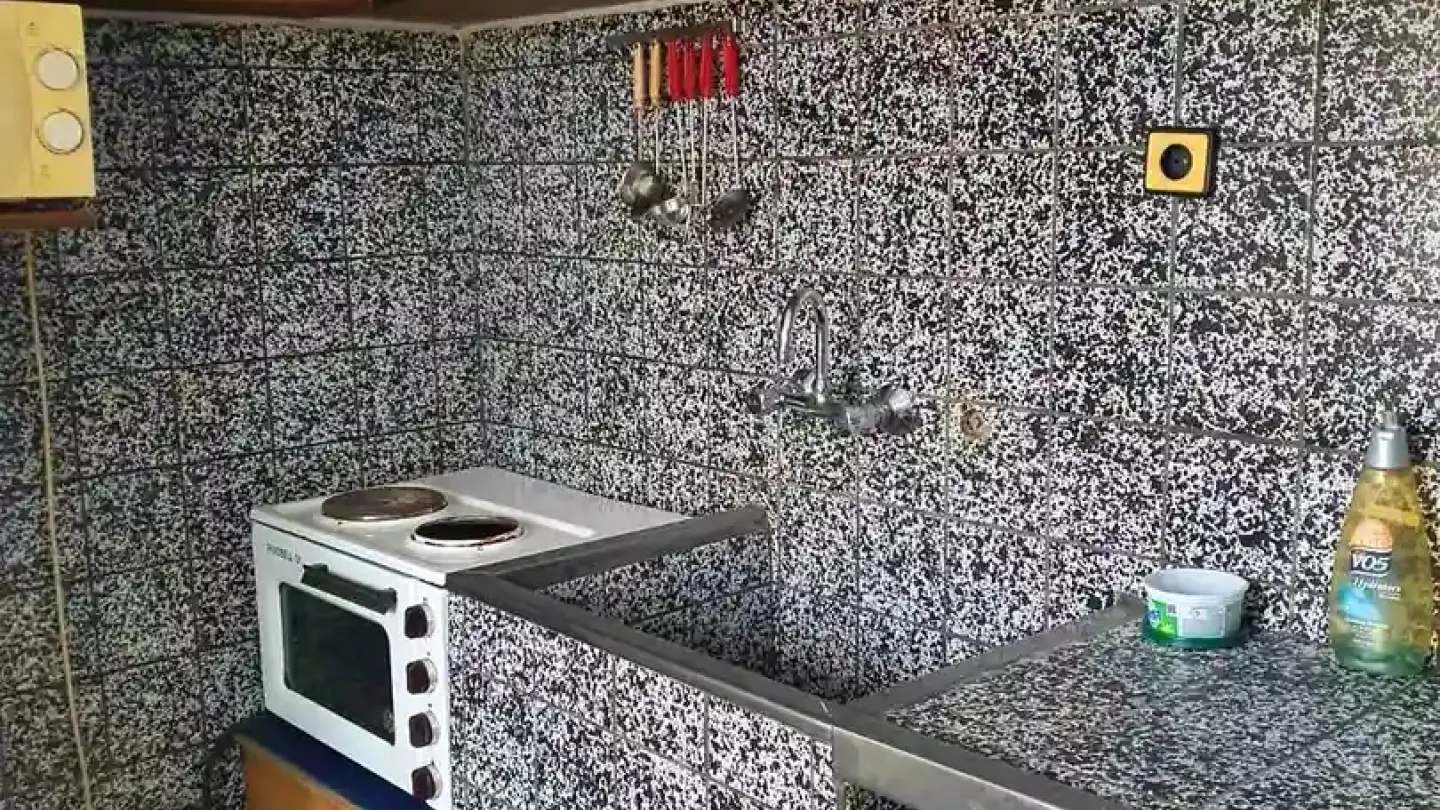 Charming Two-Bedroom House with Garden in Varna’s Troшеvo - Image 1