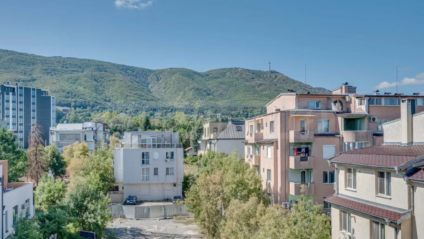 Luxurious 2+1 Apt. Mt. Vitosha Views - Image 2