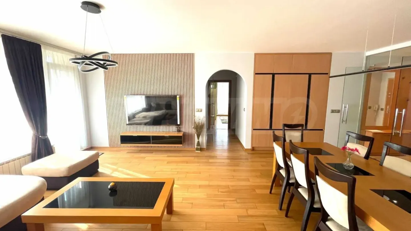 Spacious 2-Bedroom Apartment in Sofia, Buena Vista Complex - Image 2