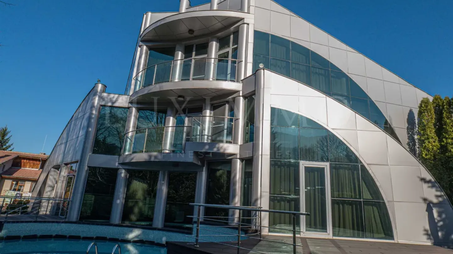 Luxury Designer House with Pool in Boyana, Sofia, Bulgaria - Image 2