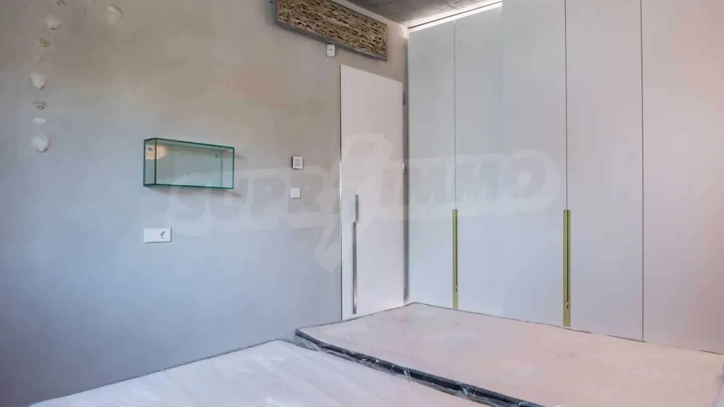 Luxury 3BR Apartment - Sea View, Varna - Image 3