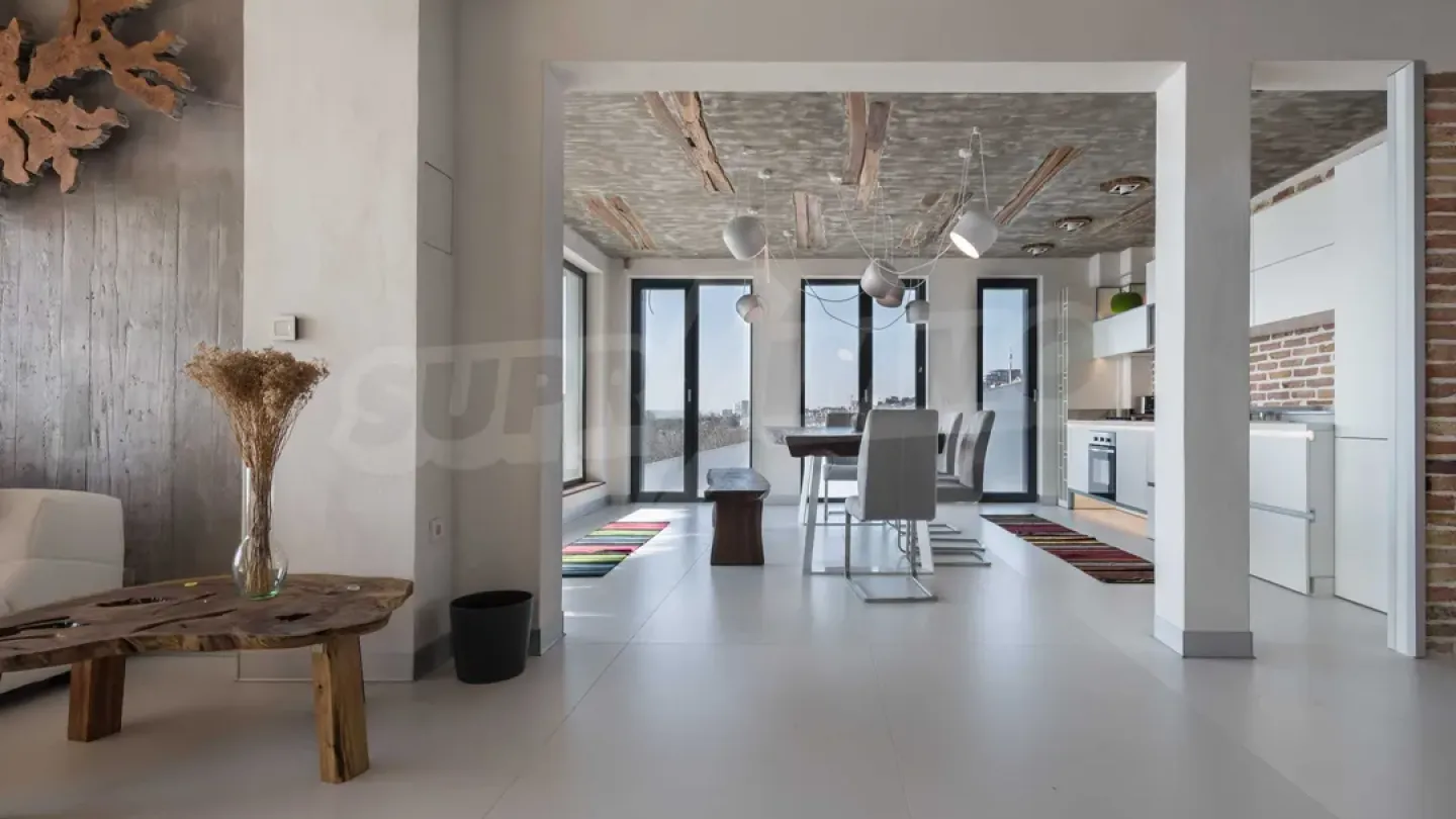 Luxury 3BR Apartment - Sea View, Varna - Image 1