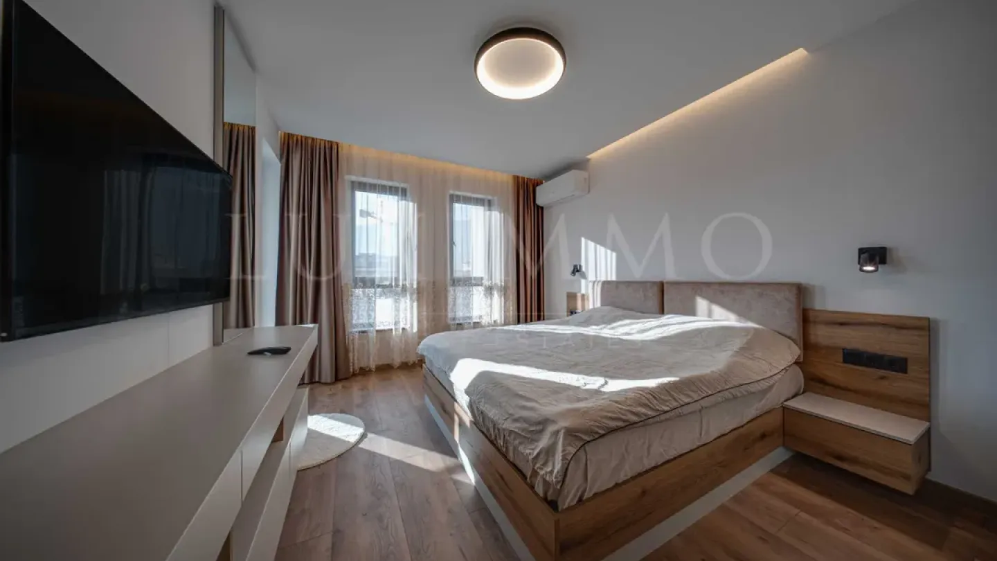 Stylish Fully Furnished One-Bedroom Apartment in Sofia's Vitosha District - Image 2