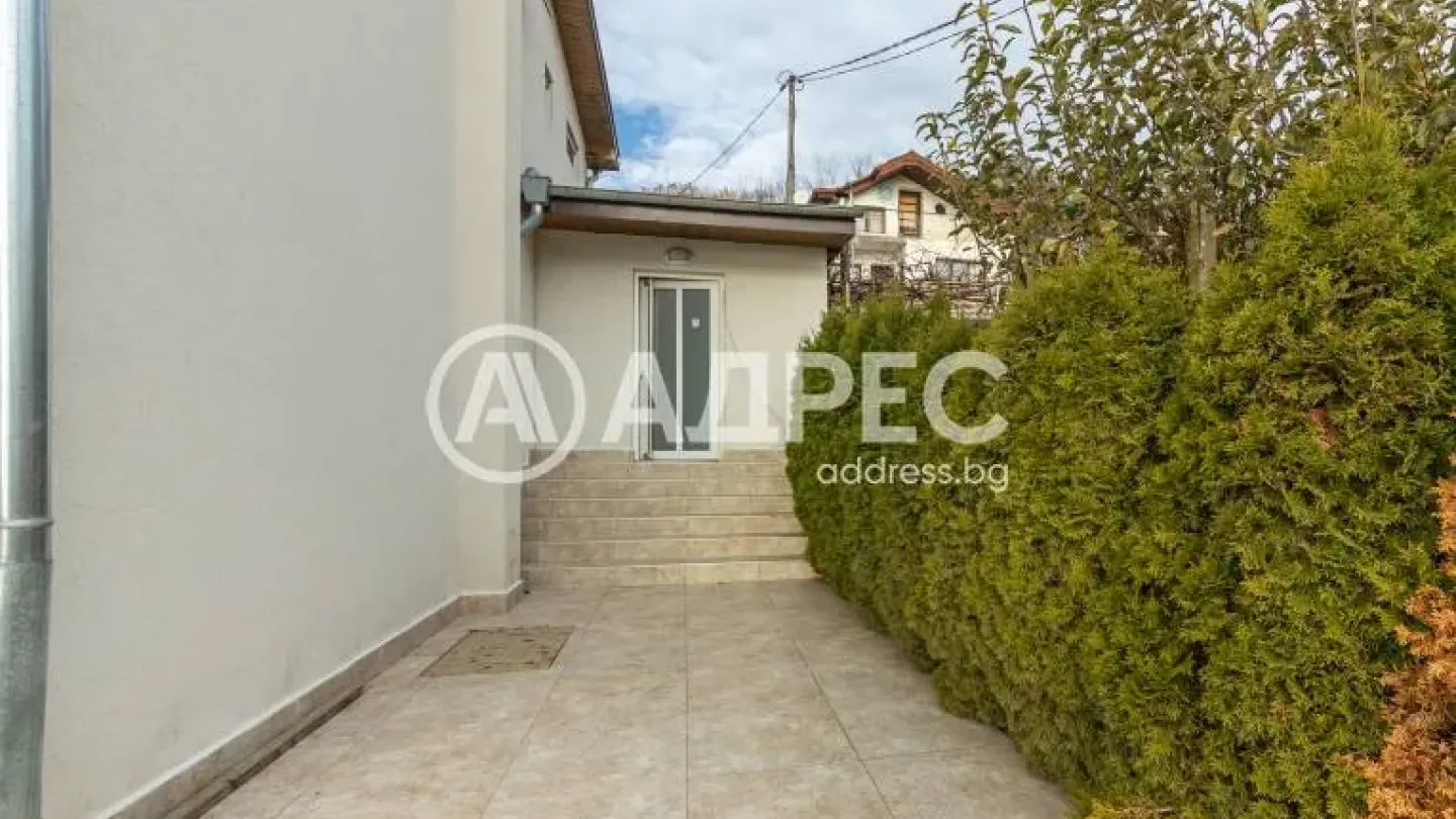 Spacious Villa with Stunning Sea and Forest Views for Sale - Image 5