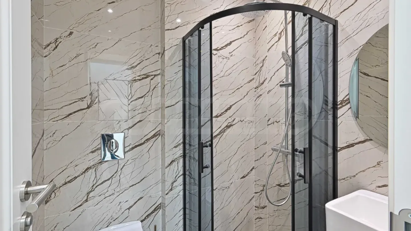 Stylish, Fully Furnished Apartment in "Malinova Dolina" Sofia - Image 5