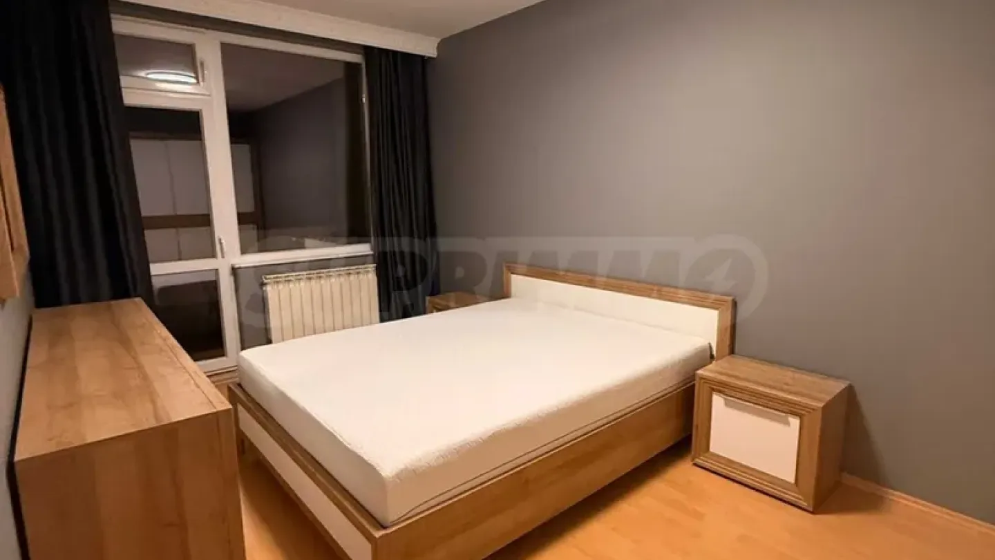Stylish 2-Bedroom Apartment Near South Park, Sofia - Image 3