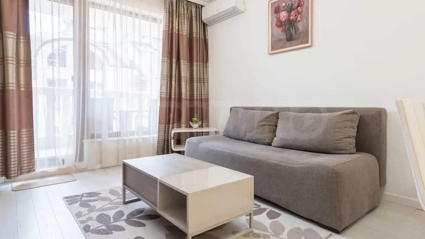 Stylish Fully Furnished Apartment in Varna City Center - Image 5