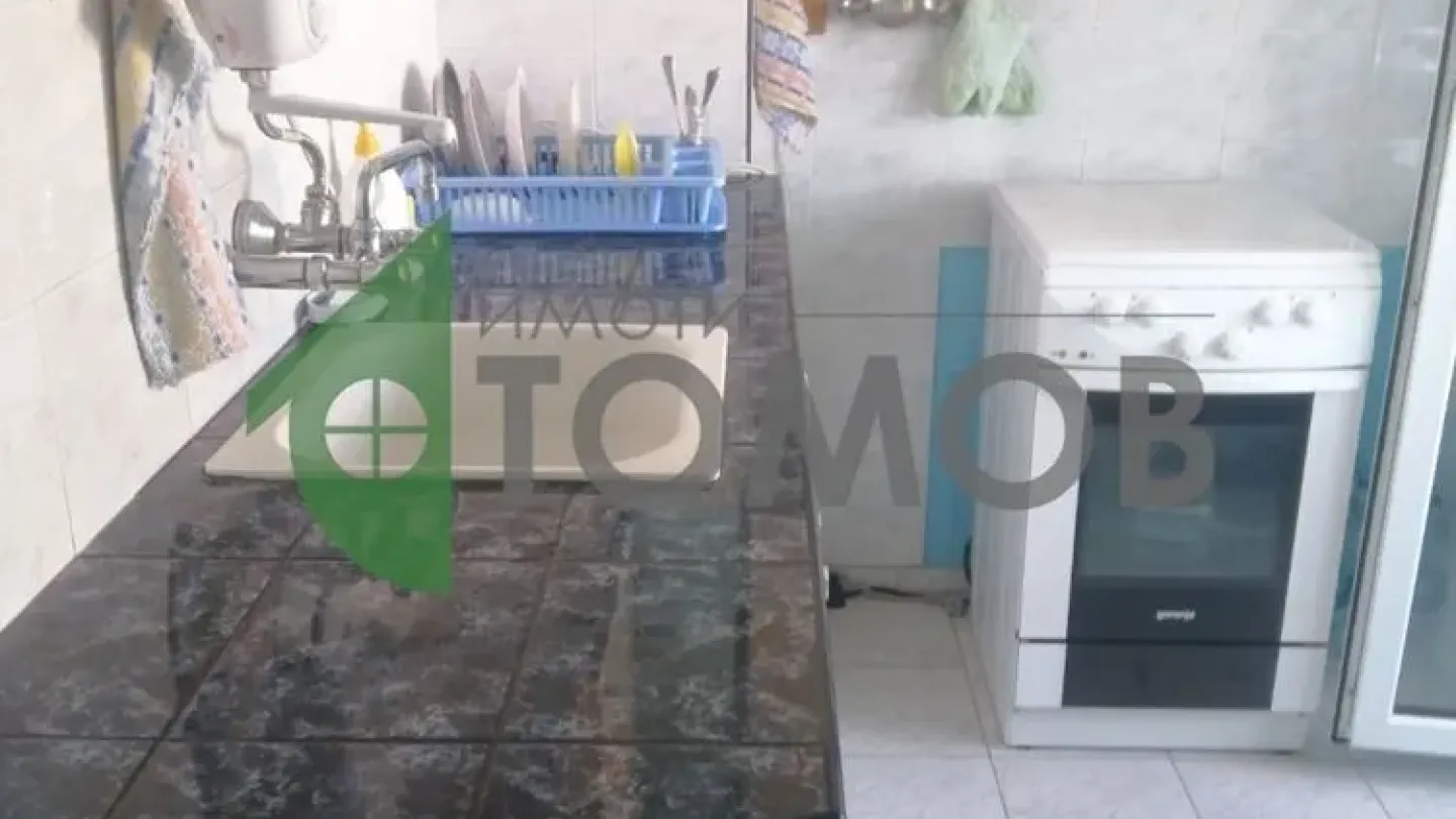 Spacious Two-Bedroom Apartment in Ruse's Rodina 2 District - Image 3