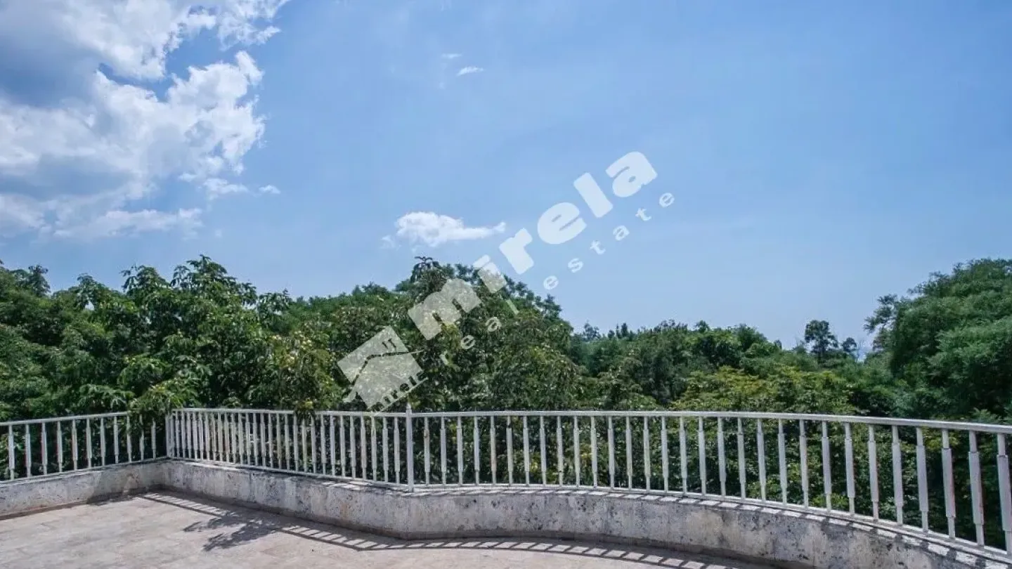 Spacious Fully Furnished House in Varna City Center. - Image 1