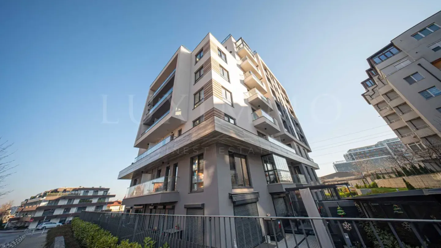 Stylish Fully Furnished One-Bedroom Apartment in Sofia's Vitosha District - Image 1