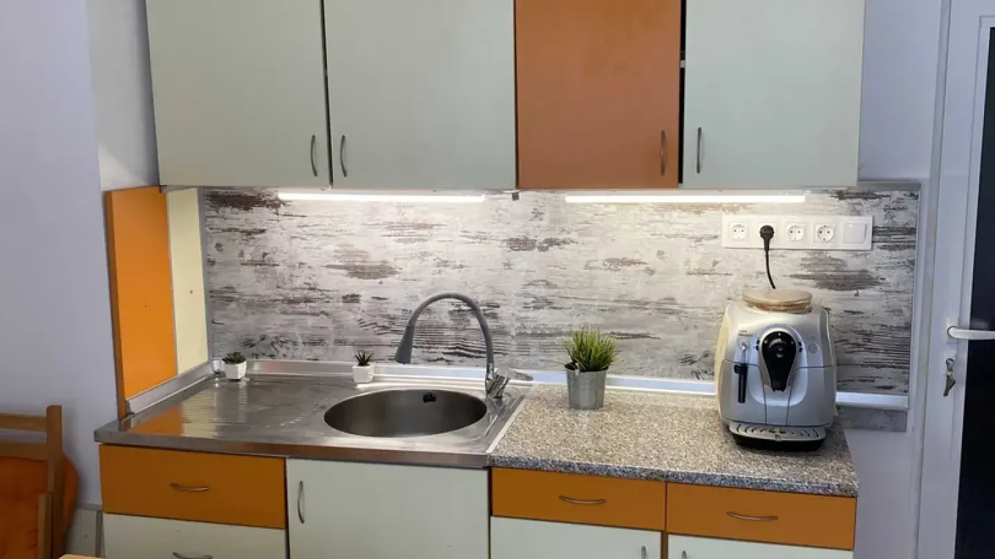 Spacious Fully Furnished 3-Bedroom Apartment Near Galleria in Burgas - Image 3