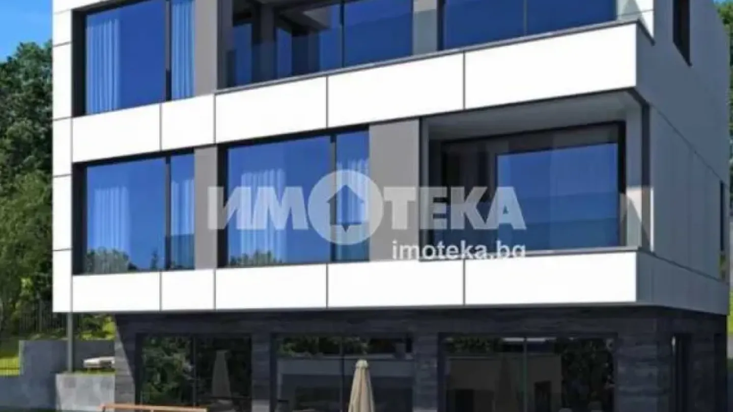 Spacious 3-Bedroom Apartment with Panoramic Views in Varna, Bulgaria - Image 2