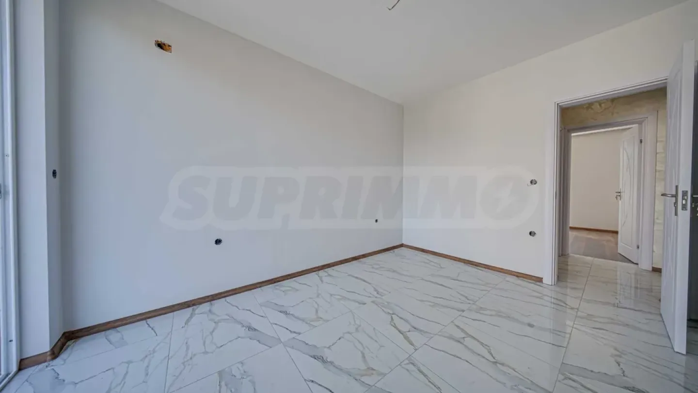 Two-Story House with Garden in Sofia's "Levski" Area - Image 2