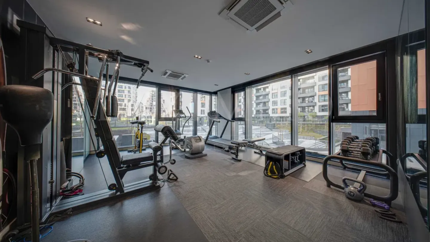 Modern 1-Bedroom Apartment in Manastirski Livadi, Sofia - Image 5