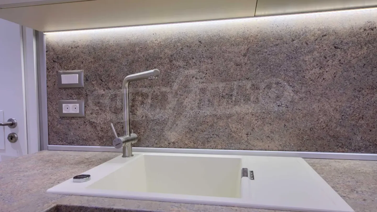 Spacious Fully Furnished Apartment Near Paradise Mall, Sofia - Image 4