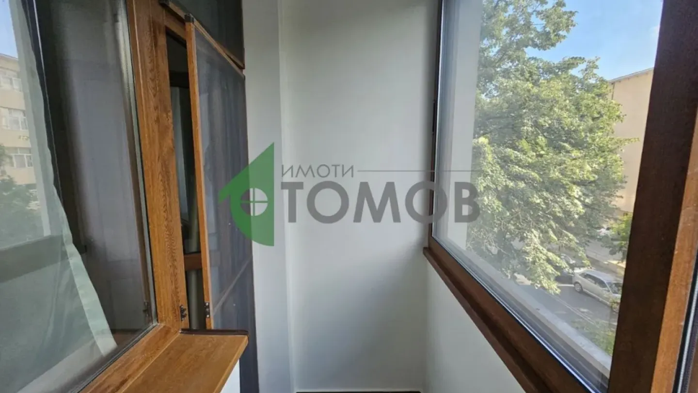 Spacious Fully Furnished Apartment in Stara Zagora City Center - Image 1