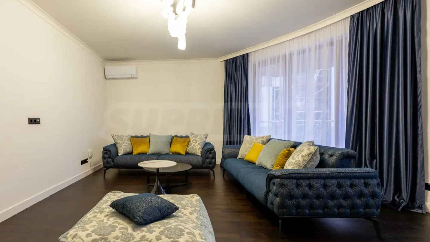 Spacious 3-Bedroom Apartment in Sofia Center - Image 3