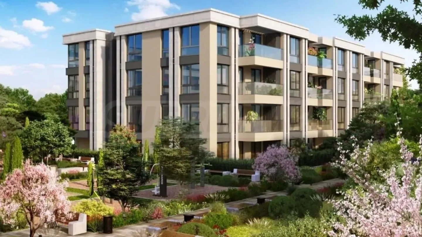 Spacious 3-Bedroom Apartment in Plovdiv, BG - Image 3