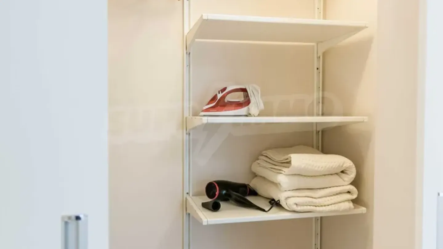 Spacious, Fully Furnished 3-Bedroom Apartment in Varna's Heart - Image 4