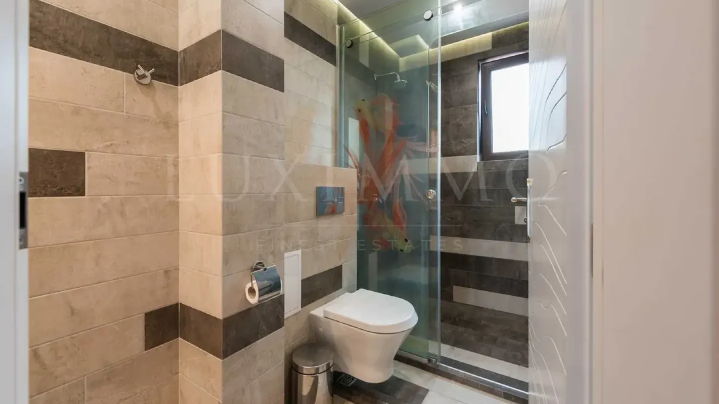 Spacious Levski Apartment with Sea View & Parking - Image 1