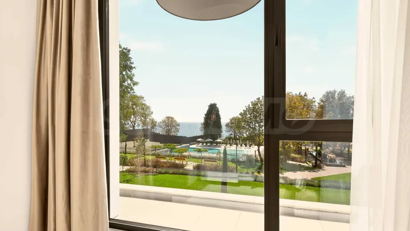 Spacious, Fully Furnished Apartment in Varna's Sea Garden - Image 5
