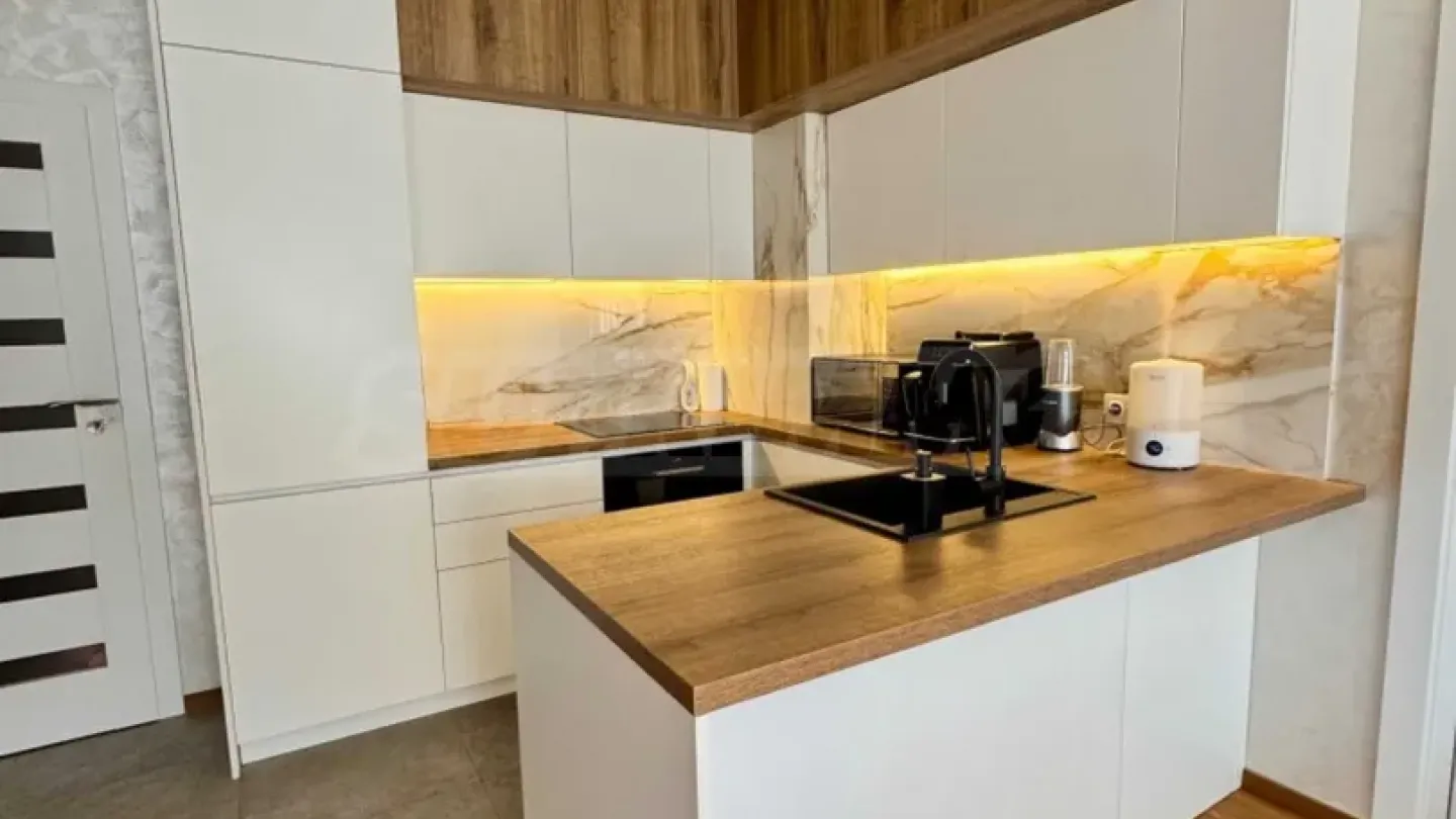 Modern 3BR Apartment - Sofia, Bulgaria - Image 3