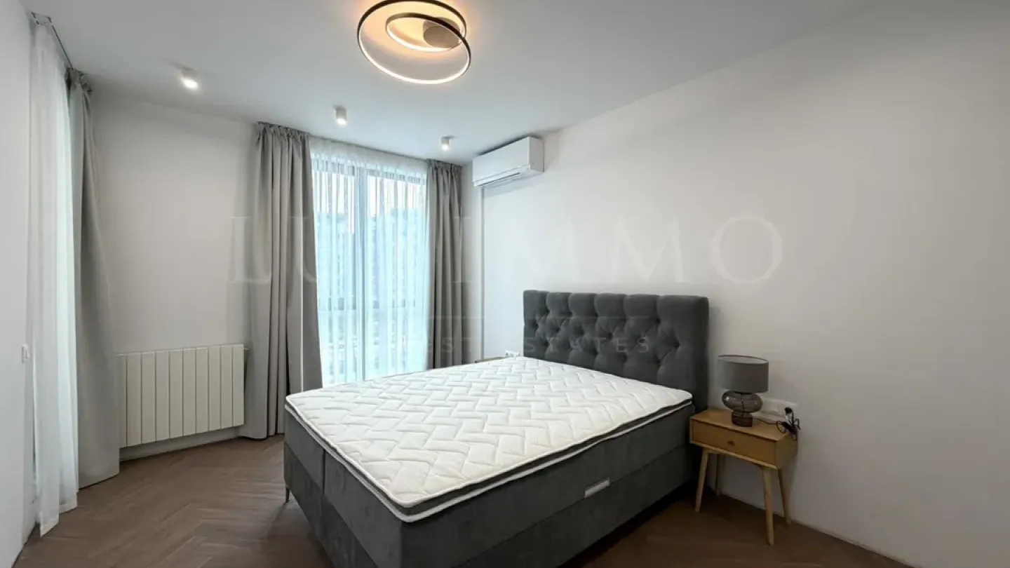 Spacious, Fully Furnished 1-Bedroom Apartment in Royal Garden 2 - Image 5