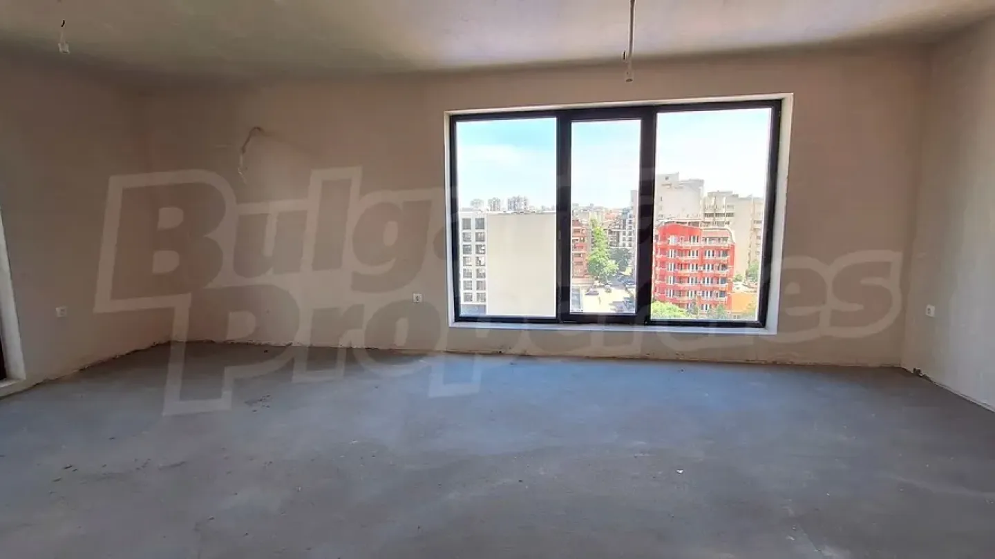 Spacious 2-Bedroom Apartment in Karshiyaka, Plovdiv – New Building - Image 3