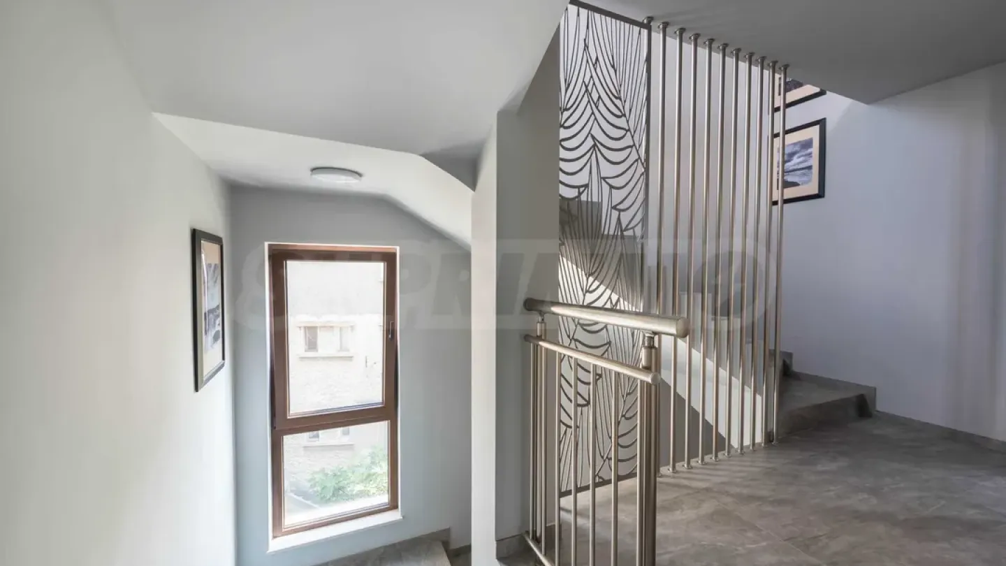 Fully Furnished Varna Apartment - Beachfront Gem, 1 Bed - Image 4