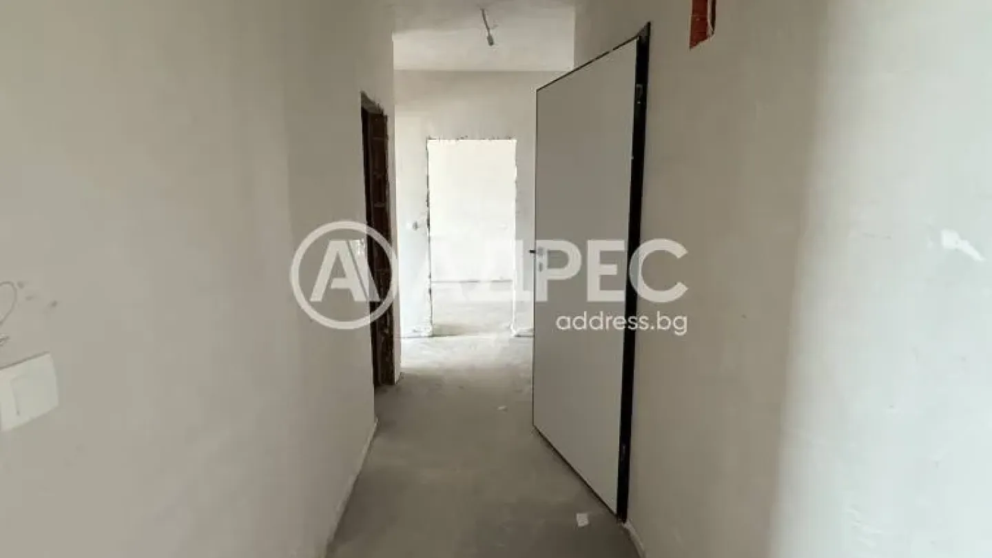 Spacious 3-Bedroom Apartment in New Complex, Plovdiv, Bulgaria - Image 2