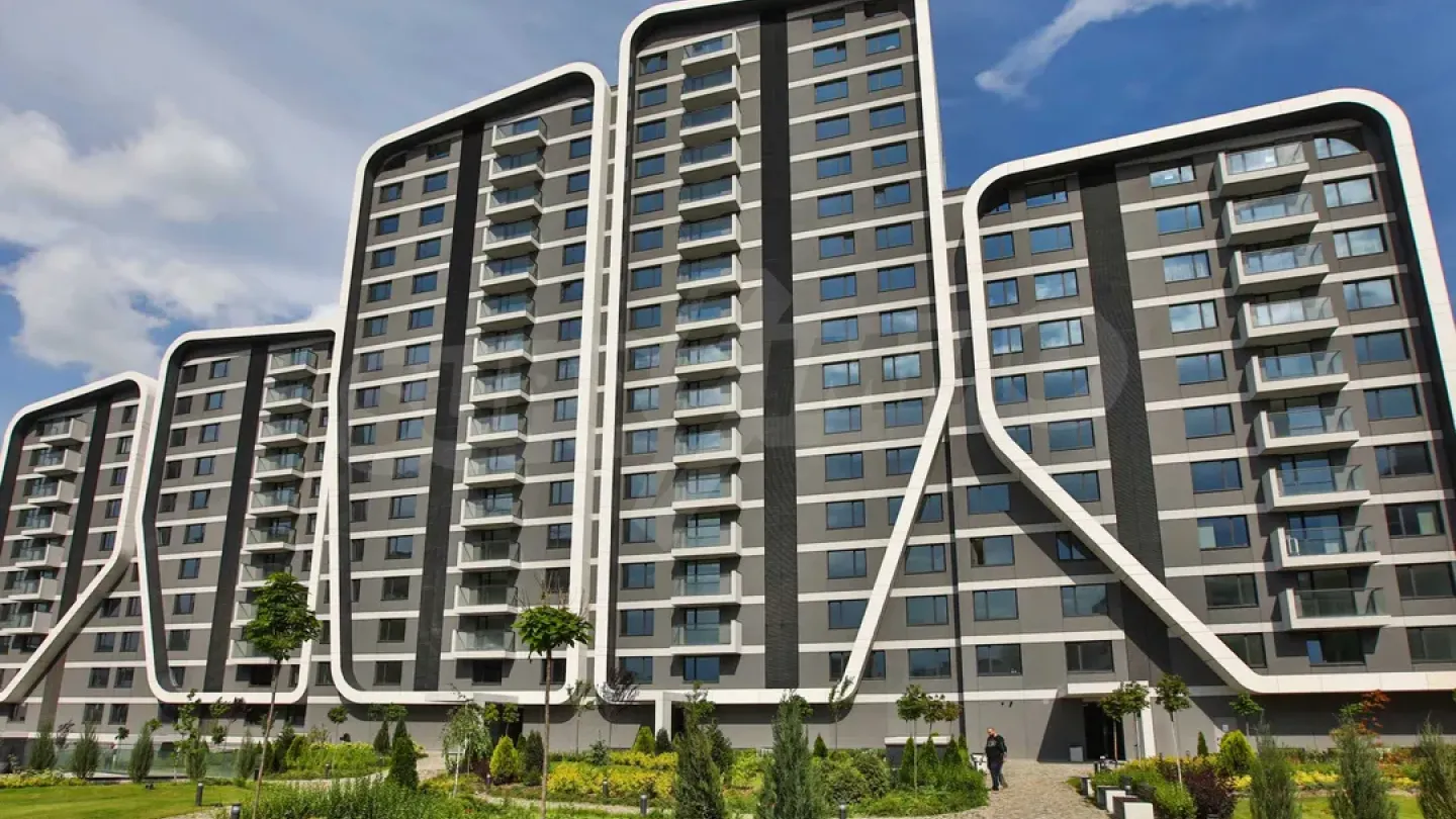 Spacious 2-Bedroom Apartment in Sofia, Bulgaria - Image 3